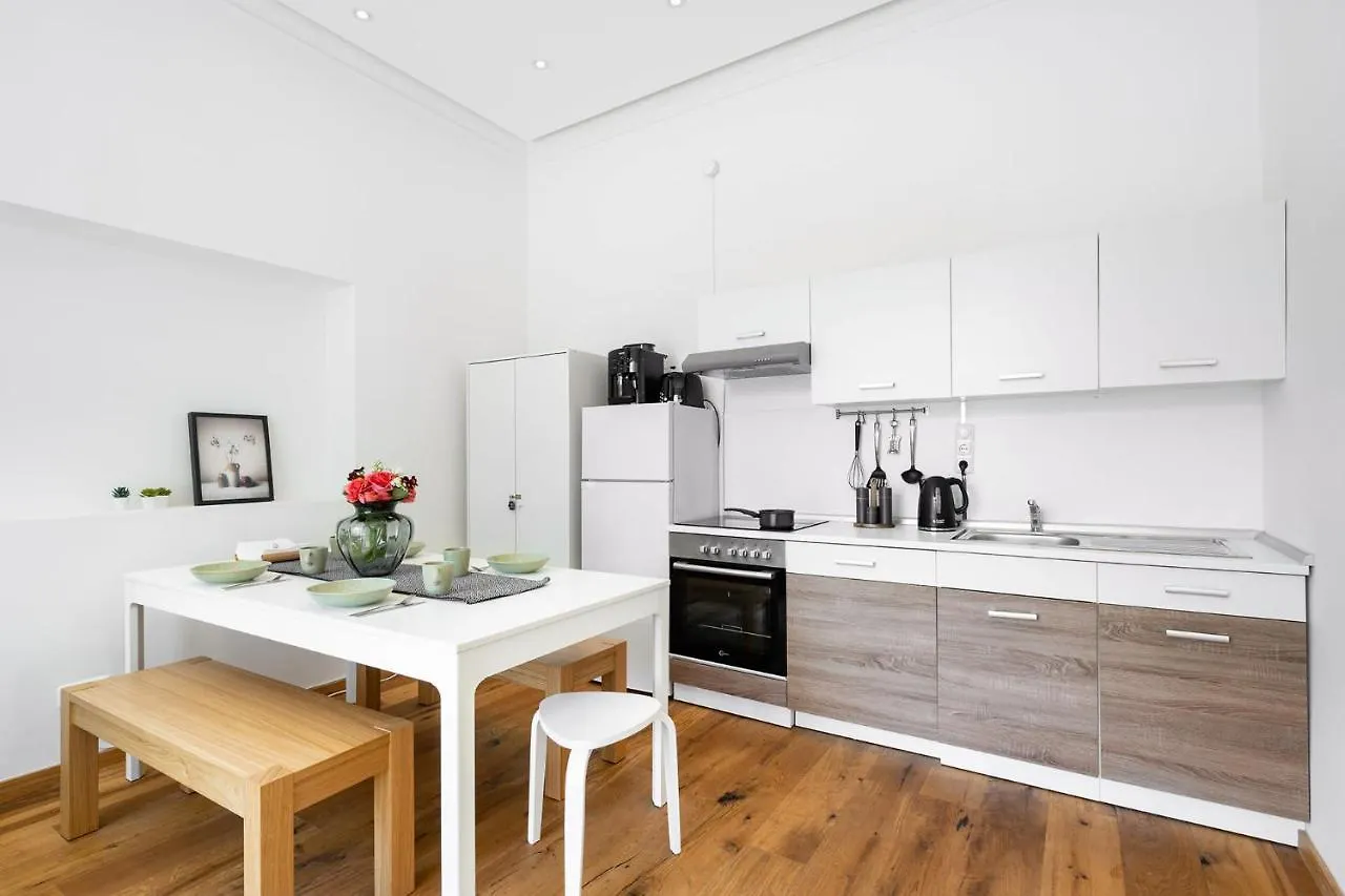 Wiesen Living - Apartment For Up To Twelve People München Deutschland